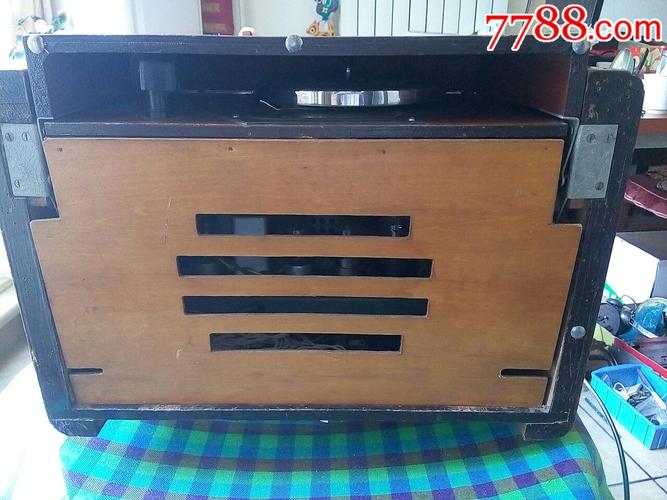 從幸福牌唱機到電子管收音機 中國人民解放軍文教用品廠的聲影記憶